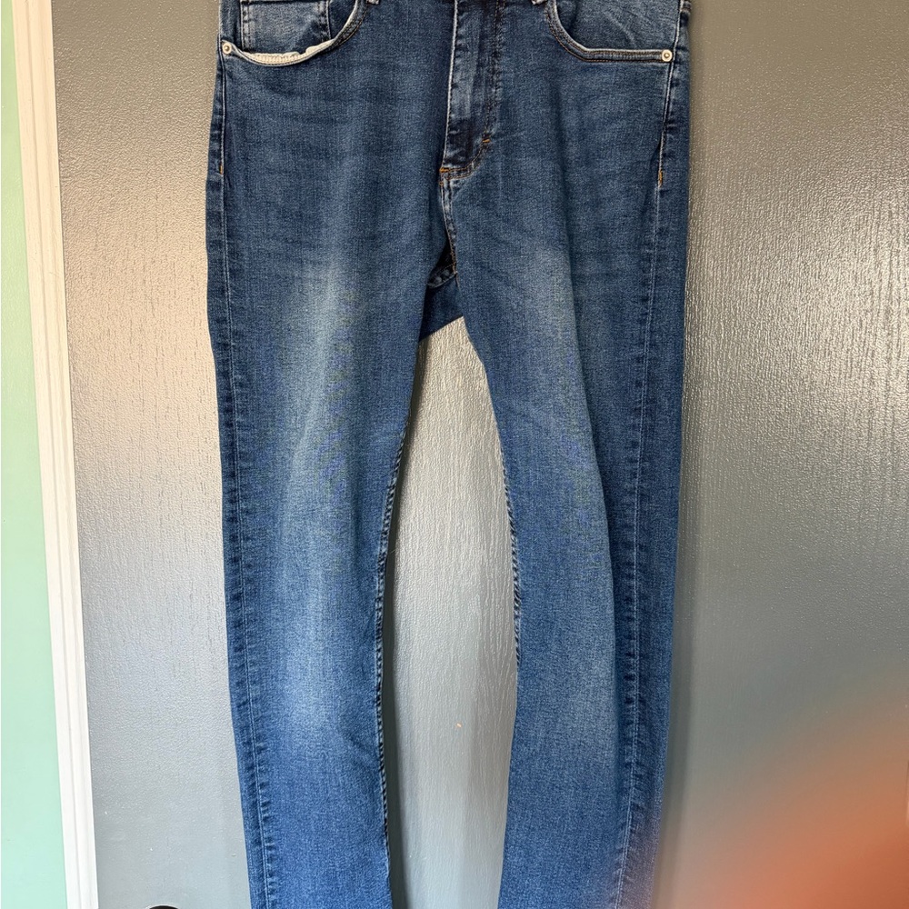 Zara Women’s Slim Fit Denim Jeans